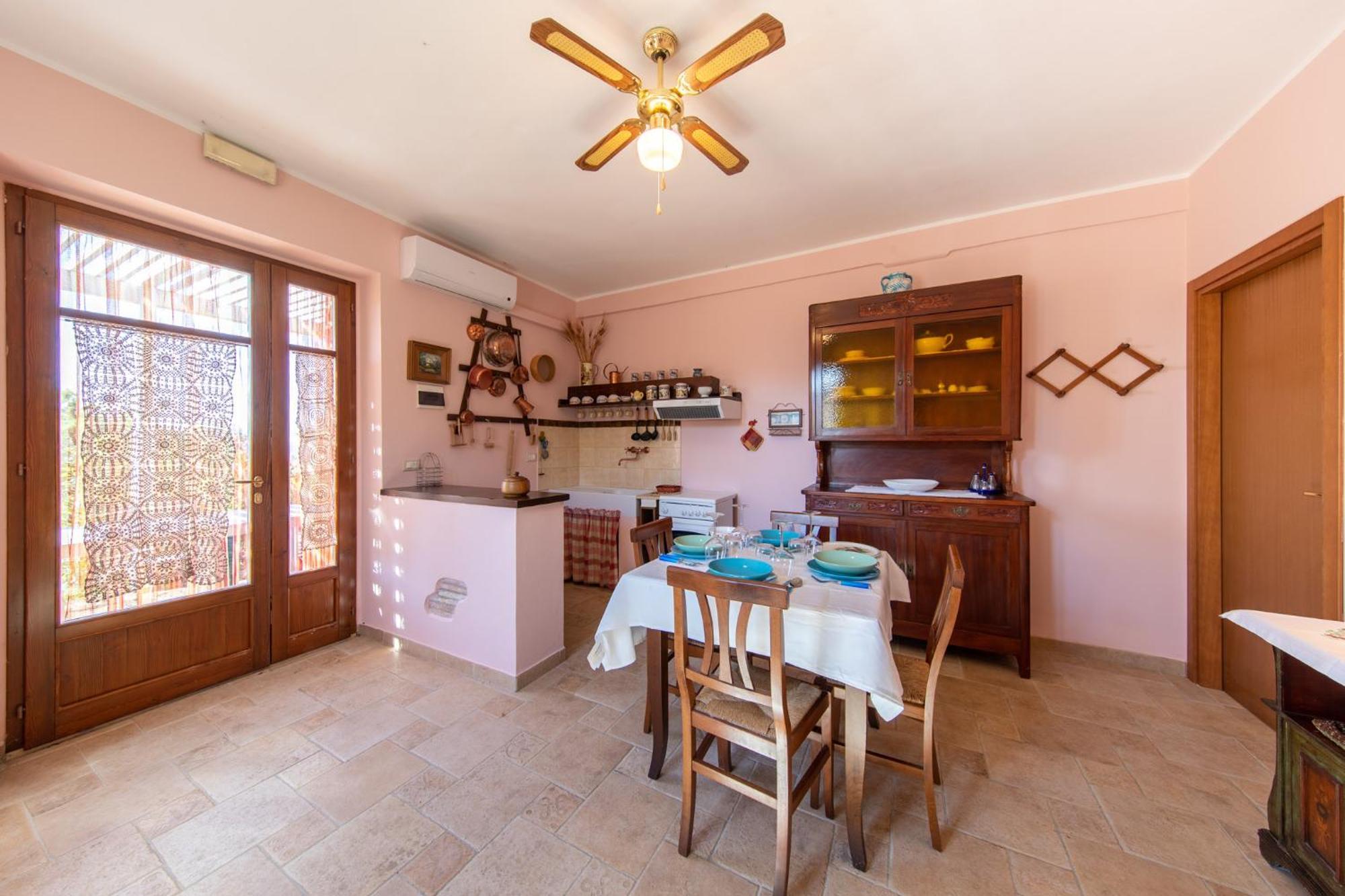 Agriturismo Isola Dei Calanchi - Guest House 阿特里 外观 照片