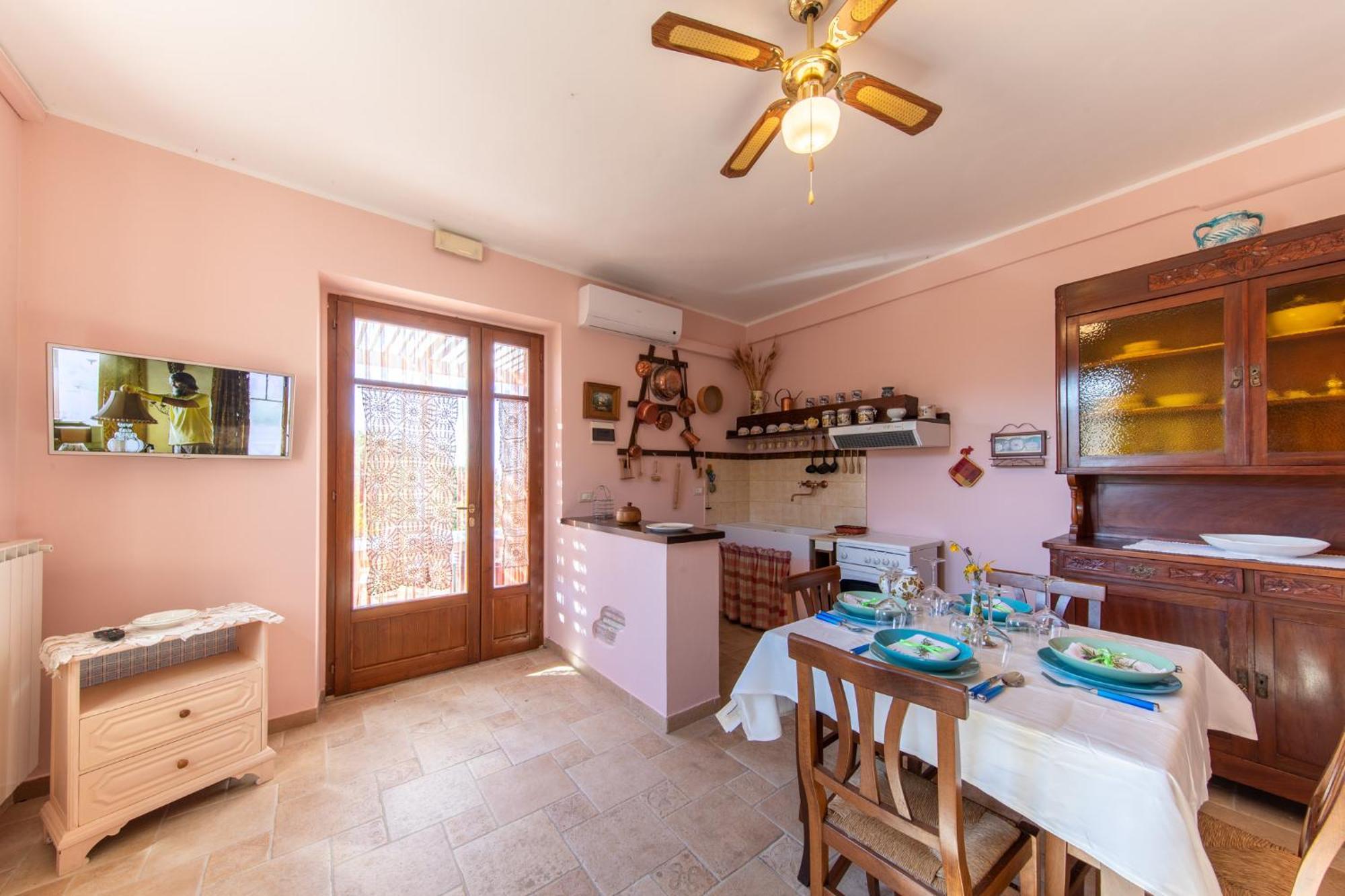 Agriturismo Isola Dei Calanchi - Guest House 阿特里 外观 照片